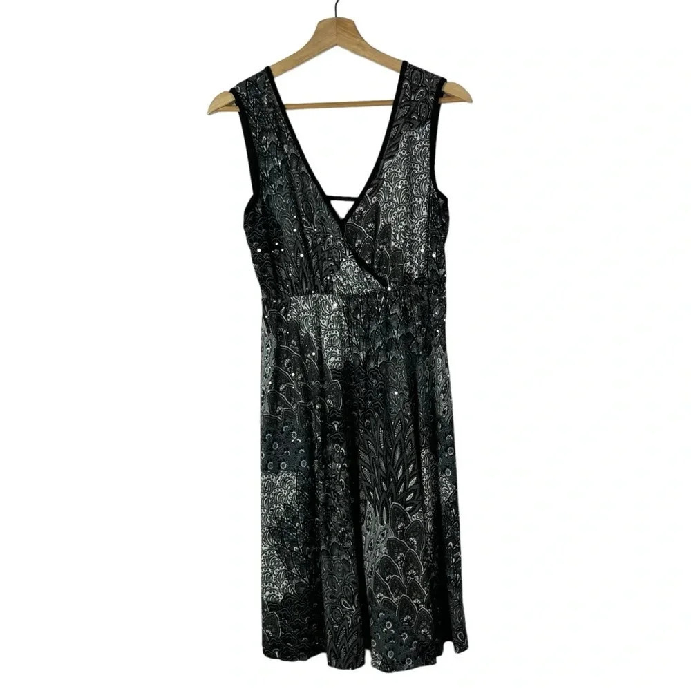 Dream Dance Y2K Black & White Printed Wrap Bust Knee Length Dress M